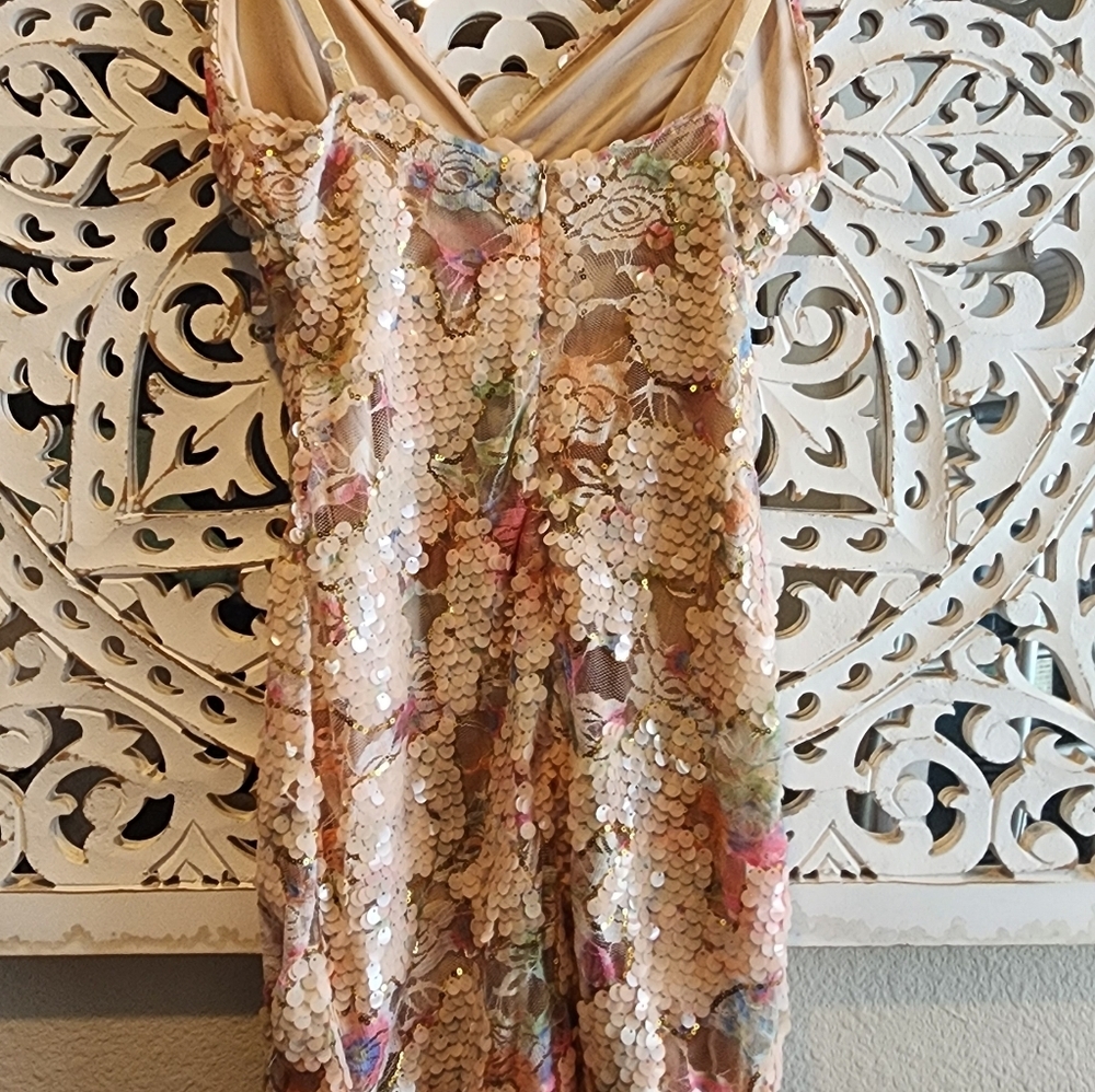 BELLA BERNETT MINI SEQUINS PINK SPARKLY DRESS ADJUSTABLE STRAPS SIZE MEDIUM - Picture 13 of 13